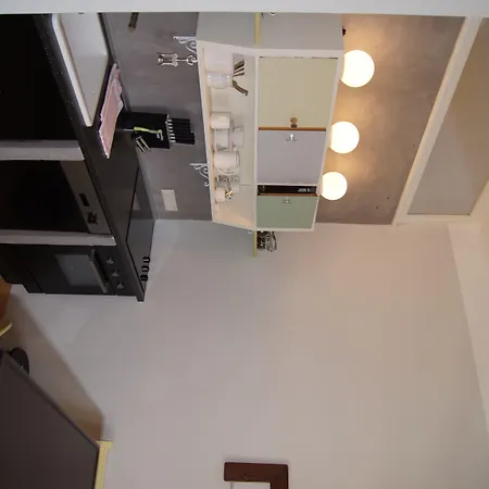 奥斯达特豪斯城市公寓酒店 *